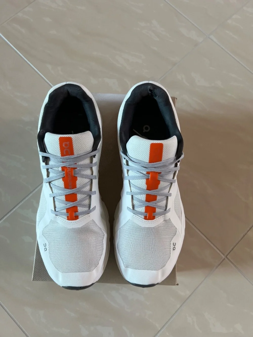 0040 ON Cloudrunner Men's Undyed-White / Flame US 13